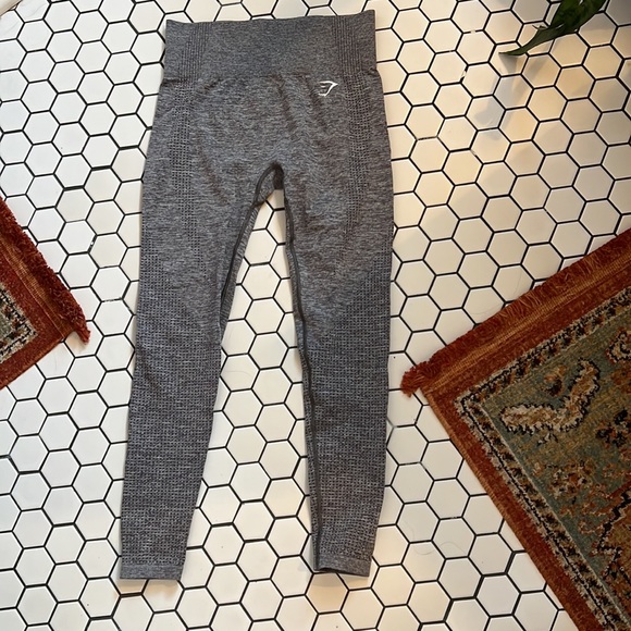 Gymshark vital seamless grey medium athletic leggings - Picture 3 of 4